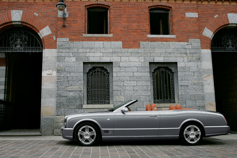 Illustration for article titled Bentley Azure T: More Sensuously Senseless Luxury Coming To LA